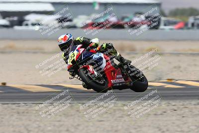 media/Apr-18-2025-CVMA Friday Practice (Fri) [[88baa45499]]/Racer 2/Session 5 (Turn 14 Tip In)/